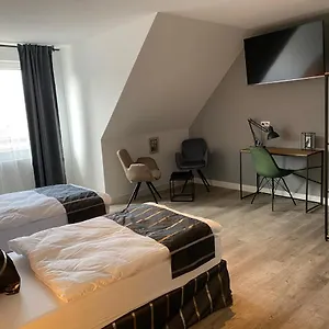 3* Апарт-отель Charlotten