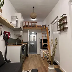 Apartment Tiny House Zentral In Historischer Werkstatt, Hannover