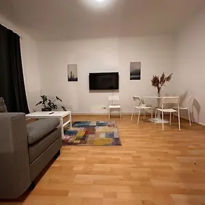 Apartment Mit Balkon Im Stadtzentrum, Hannover